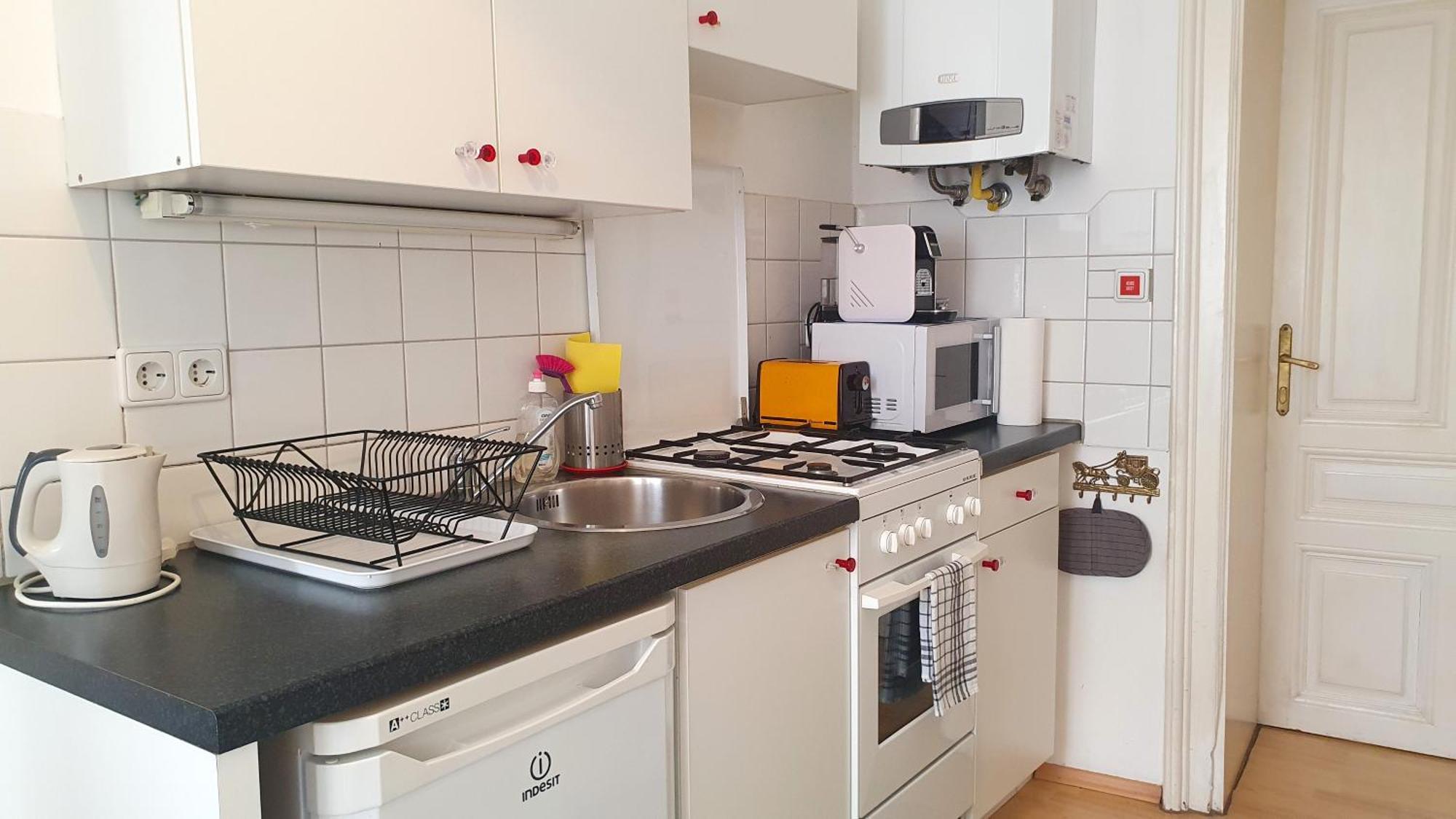 Quiet 2-Room Flat, Walking Distance To City Centre Vienna Exterior photo