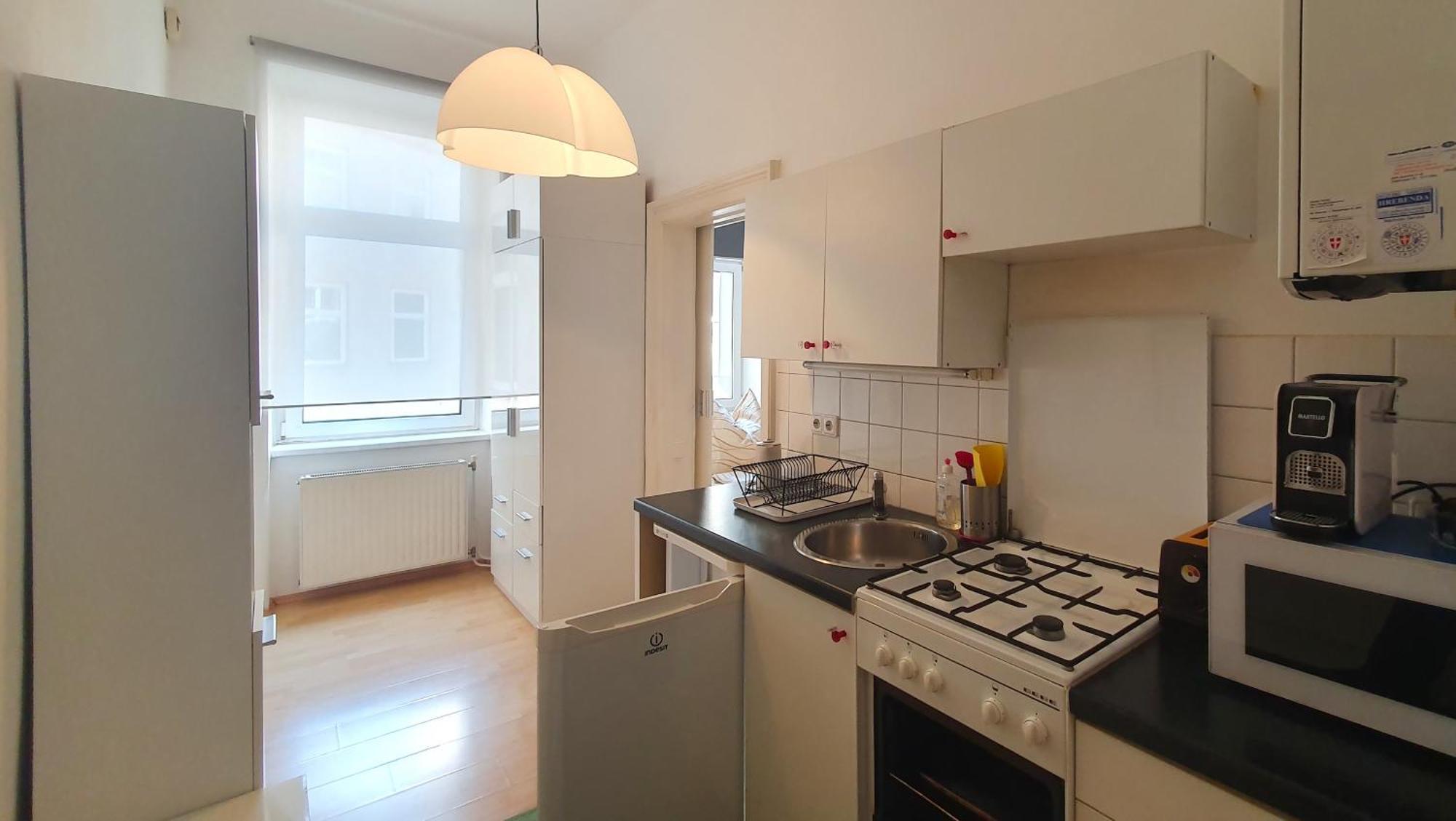 Quiet 2-Room Flat, Walking Distance To City Centre Vienna Exterior photo